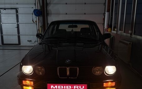 BMW 3 серия, 1985 год, 1 200 000 рублей, 37 фотография
