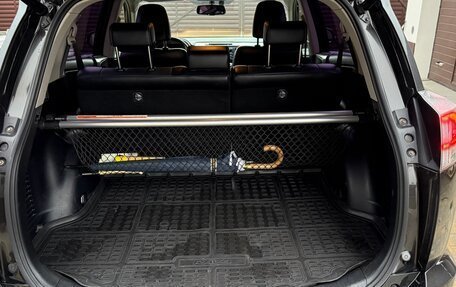 Toyota RAV4, 2015 год, 2 800 000 рублей, 4 фотография