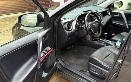 Toyota RAV4, 2015 год, 2 800 000 рублей, 6 фотография