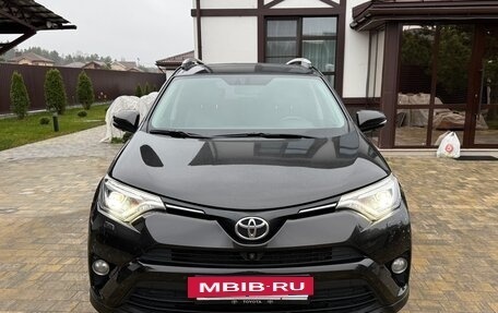 Toyota RAV4, 2015 год, 2 800 000 рублей, 13 фотография