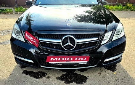 Mercedes-Benz E-Класс, 2011 год, 1 450 000 рублей, 24 фотография