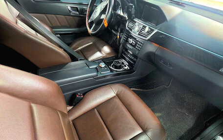 Mercedes-Benz E-Класс, 2011 год, 1 450 000 рублей, 32 фотография
