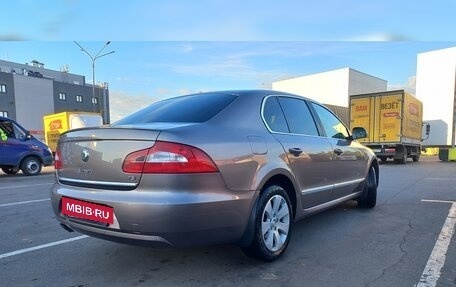 Skoda Superb III рестайлинг, 2012 год, 810 000 рублей, 4 фотография