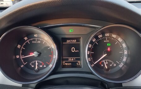 Skoda Superb III рестайлинг, 2012 год, 810 000 рублей, 16 фотография