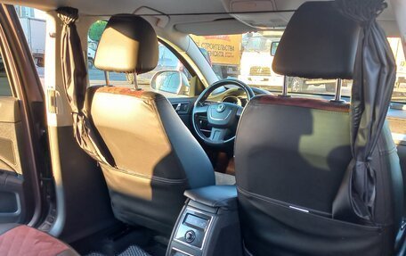 Skoda Superb III рестайлинг, 2012 год, 810 000 рублей, 18 фотография