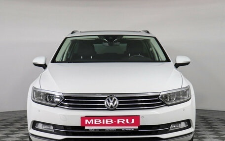 Volkswagen Passat B8 рестайлинг, 2019 год, 2 147 000 рублей, 2 фотография