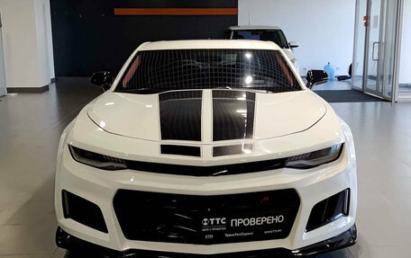 Chevrolet Camaro VI, 2016 год, 2 840 000 рублей, 2 фотография