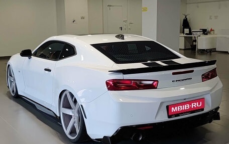 Chevrolet Camaro VI, 2016 год, 2 840 000 рублей, 8 фотография