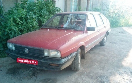 Volkswagen Passat B2, 1985 год, 35 000 рублей, 2 фотография