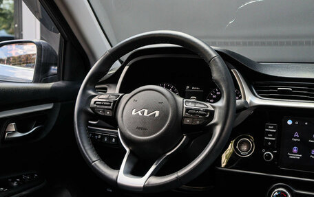 KIA Rio IV, 2021 год, 2 299 000 рублей, 13 фотография