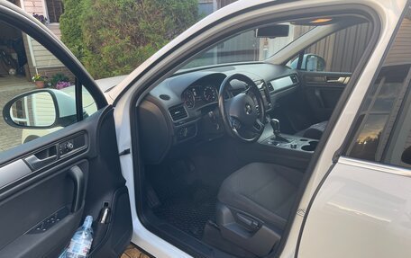Volkswagen Touareg III, 2014 год, 2 350 000 рублей, 8 фотография
