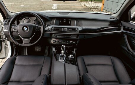 BMW 5 серия, 2013 год, 1 735 000 рублей, 22 фотография