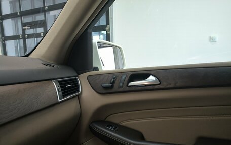 Mercedes-Benz M-Класс, 2013 год, 2 150 000 рублей, 36 фотография