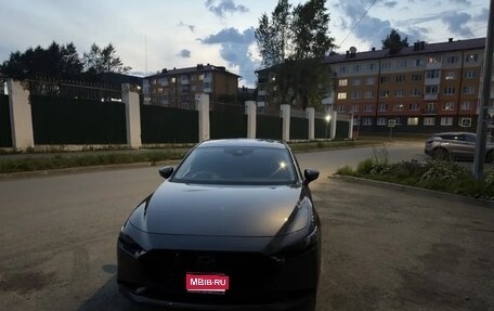Mazda 3, 2019 год, 1 950 000 рублей, 1 фотография