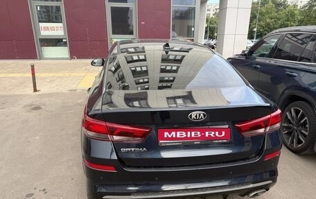 KIA Optima IV, 2019 год, 1 900 000 рублей, 1 фотография
