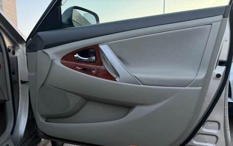 Toyota Camry, 2008 год, 1 050 000 рублей, 21 фотография