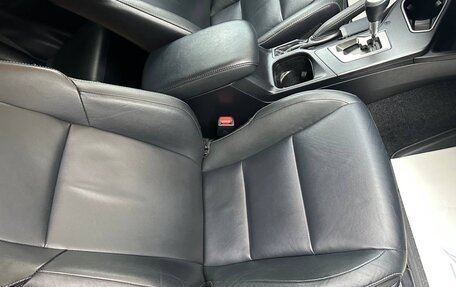 Toyota RAV4, 2019 год, 3 000 000 рублей, 14 фотография