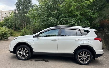 Toyota RAV4, 2019 год, 3 000 000 рублей, 5 фотография