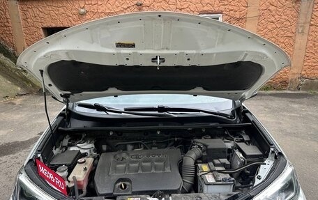 Toyota RAV4, 2019 год, 3 000 000 рублей, 27 фотография