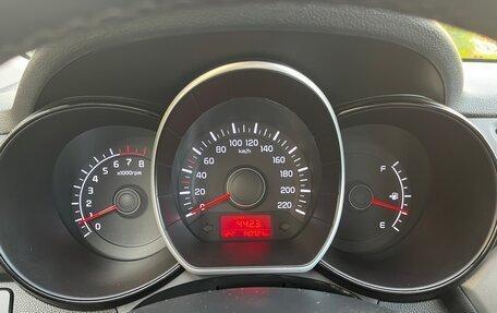 KIA Rio III рестайлинг, 2016 год, 1 000 000 рублей, 11 фотография