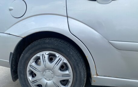 Ford Focus IV, 2002 год, 260 000 рублей, 5 фотография