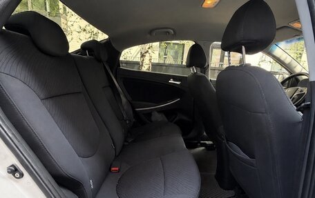 Hyundai Solaris II рестайлинг, 2014 год, 940 000 рублей, 14 фотография