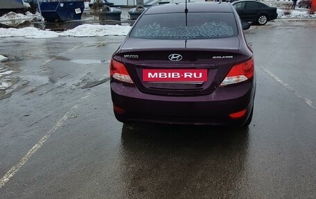 Hyundai Solaris II рестайлинг, 2012 год, 550 000 рублей, 2 фотография