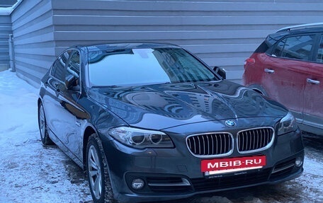 BMW 5 серия, 2015 год, 2 450 000 рублей, 3 фотография