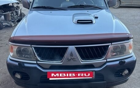 Mitsubishi Pajero Sport II рестайлинг, 2006 год, 1 000 000 рублей, 2 фотография