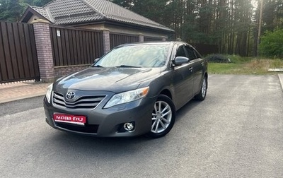 Toyota Camry, 2011 год, 1 020 000 рублей, 1 фотография