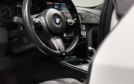 BMW 3 серия, 2017 год, 3 200 000 рублей, 14 фотография