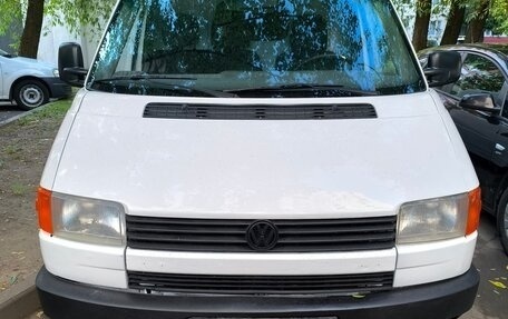 Volkswagen Transporter T4, 1993 год, 670 000 рублей, 3 фотография