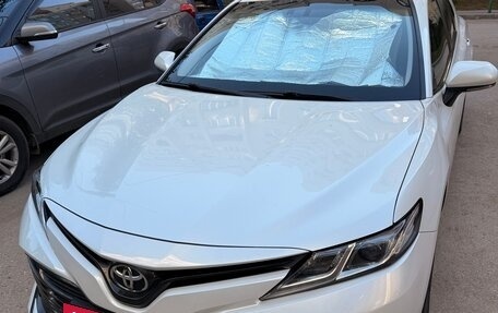 Toyota Camry, 2019 год, 2 690 000 рублей, 2 фотография