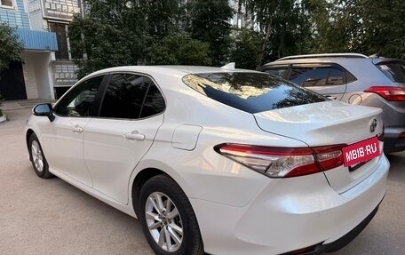 Toyota Camry, 2019 год, 2 690 000 рублей, 3 фотография
