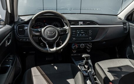 KIA Rio IV, 2021 год, 1 340 000 рублей, 6 фотография