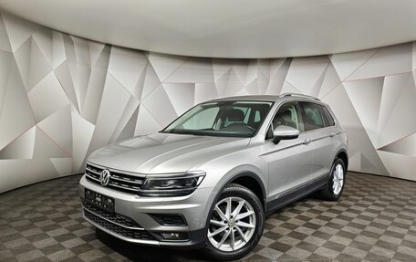 Volkswagen Tiguan II, 2018 год, 2 555 000 рублей, 1 фотография