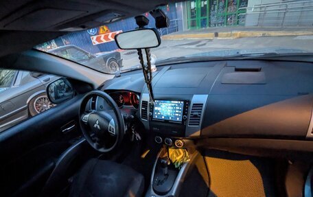 Mitsubishi Outlander III рестайлинг 3, 2007 год, 935 000 рублей, 6 фотография