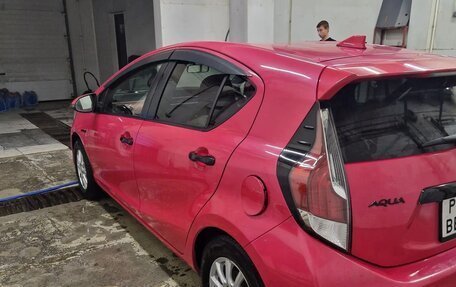 Toyota Aqua I, 2015 год, 1 000 000 рублей, 4 фотография