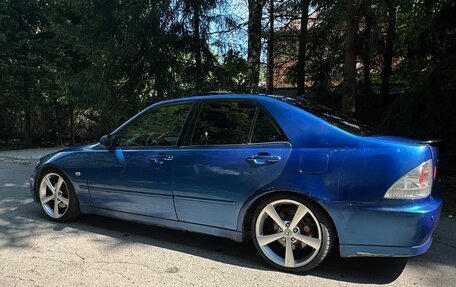 Lexus IS II рестайлинг 2, 1999 год, 599 999 рублей, 7 фотография