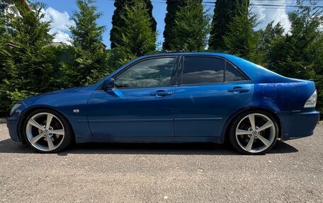 Lexus IS II рестайлинг 2, 1999 год, 599 999 рублей, 8 фотография