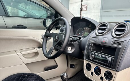 Ford Fiesta, 2006 год, 350 000 рублей, 11 фотография