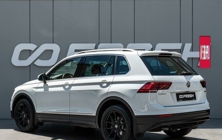 Volkswagen Tiguan II, 2019 год, 2 730 000 рублей, 2 фотография