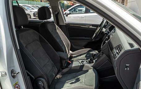 Volkswagen Tiguan II, 2019 год, 2 730 000 рублей, 8 фотография