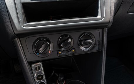 Volkswagen Polo VI (EU Market), 2014 год, 910 000 рублей, 13 фотография