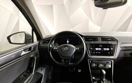 Volkswagen Tiguan II, 2018 год, 2 555 000 рублей, 20 фотография