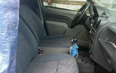 Renault Logan I, 2006 год, 80 000 рублей, 3 фотография