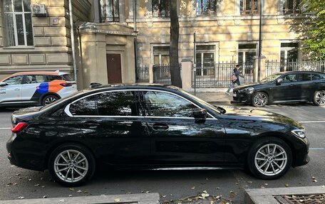 BMW 3 серия, 2019 год, 3 410 000 рублей, 3 фотография