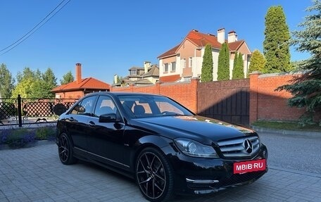 Mercedes-Benz C-Класс, 2011 год, 1 270 000 рублей, 7 фотография
