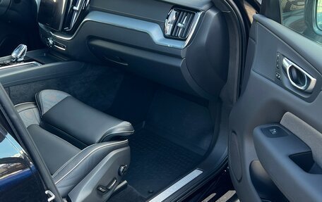 Volvo XC60 II, 2025 год, 5 950 000 рублей, 12 фотография