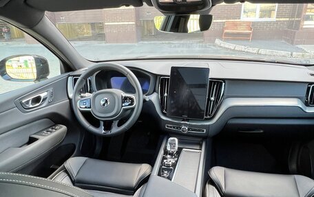 Volvo XC60 II, 2025 год, 5 950 000 рублей, 18 фотография